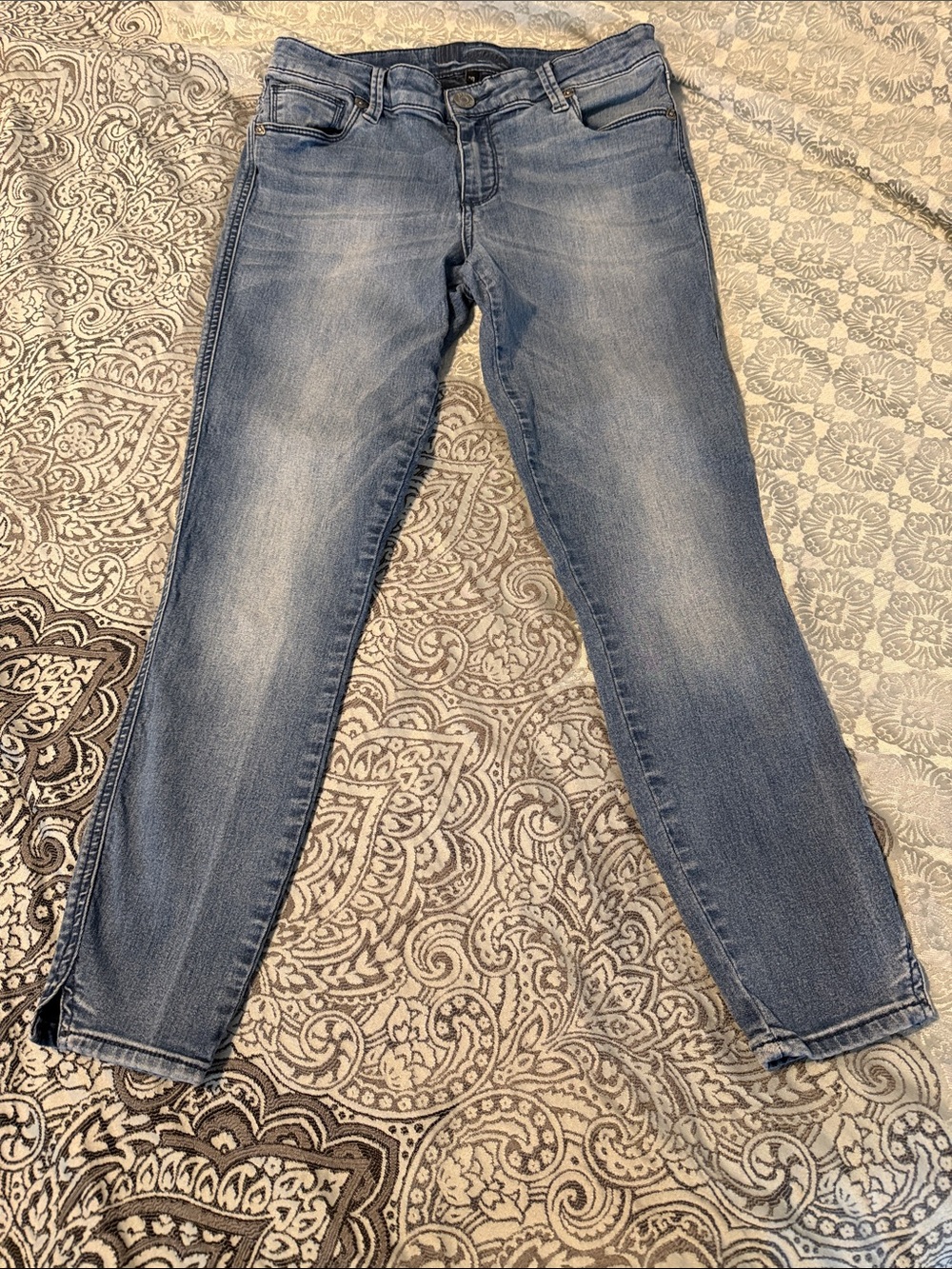 Kut from the Kloth skinny crop jeans
